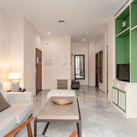 Green-Apartments Sierpes Siviglia Esterno foto